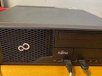 Desktop, monitor, toestenbord en muis - afbeelding 4 van  9