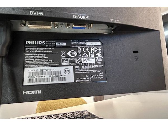 Desktop + scherm, muis en toetsenbord - afbeelding 2 van  5