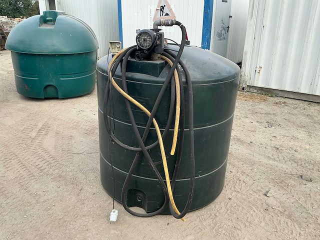 Deso hb2500 opslagtank met afvulpistool - afbeelding 1 van  8