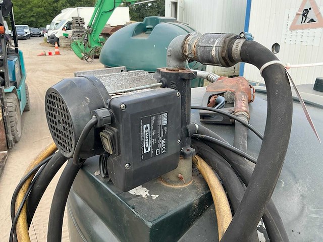 Deso hb2500 opslagtank met afvulpistool - afbeelding 4 van  8