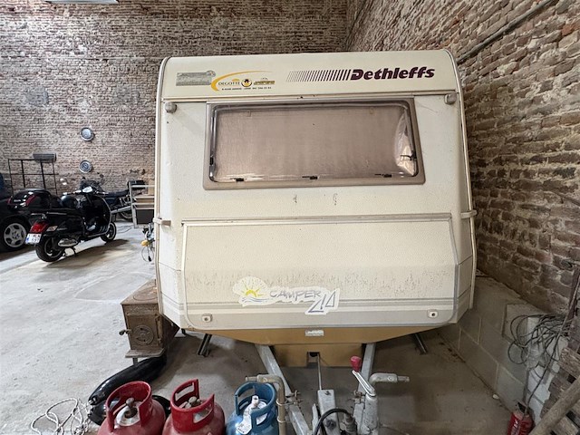 Dethleffs caravan - afbeelding 2 van  5