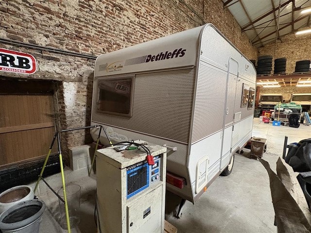 Dethleffs caravan - afbeelding 4 van  5