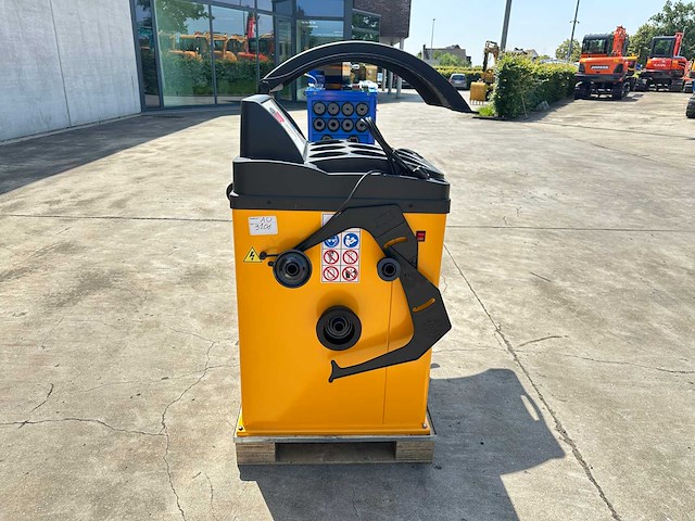 Detroit industries - 2025 - s2023 - banden balanceermachine - afbeelding 7 van  9