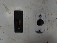 Deur met kader in pvc - afbeelding 2 van  2