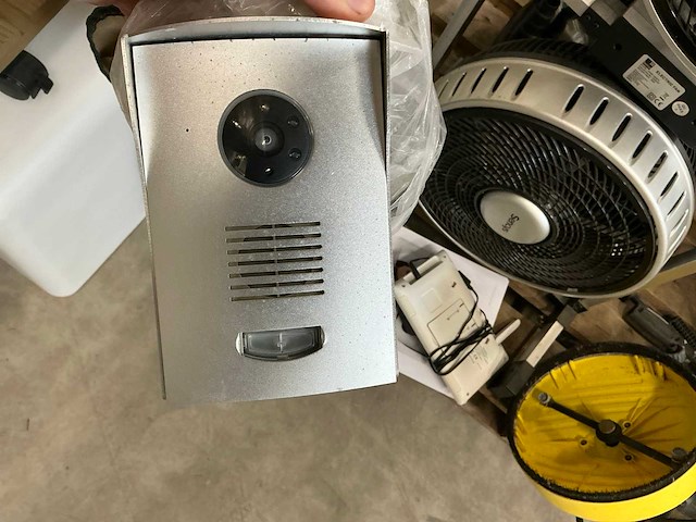 Deurbel en ventilator - afbeelding 5 van  6