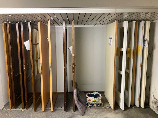 Deuren (15x) - afbeelding 1 van  18