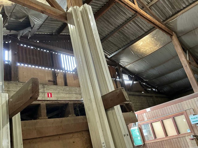 Deurkozijnen (17x) - afbeelding 1 van  4