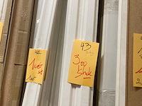 Deurlijsten, plinten en balusters - afbeelding 8 van  13