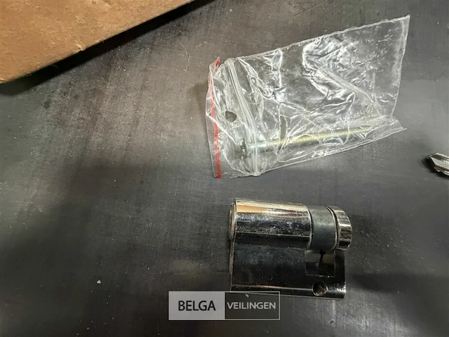 Deurslot eenzijdig met 3 sleutels ares (16x) - afbeelding 3 van  9