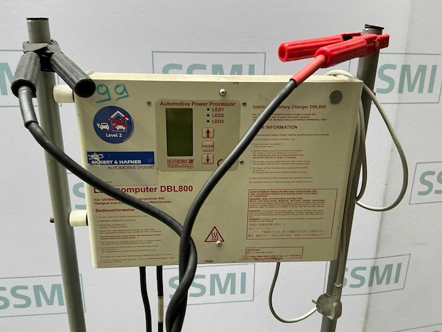 Deutronic dbl800 intelligemt acculader - afbeelding 6 van  6
