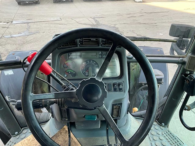 Deutz agrotron 1145 landbouwtractor 4wd - afbeelding 7 van  32