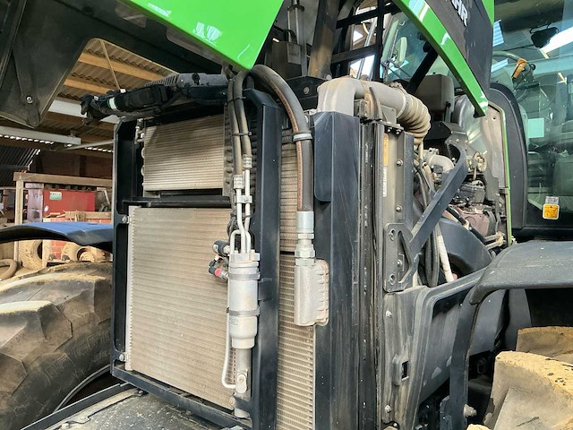 Deutz-fahr - 9340 agrotron ttv 60km/h - vierwielaangedreven landbouwtractor - afbeelding 26 van  28