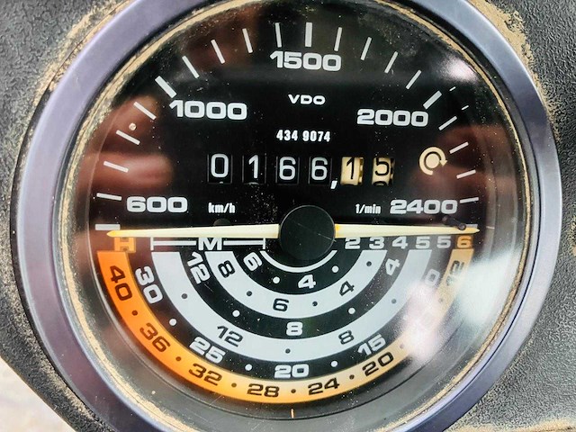 Deutz-fahr - dx6.06 - 4-wheel drive tractor - afbeelding 3 van  12