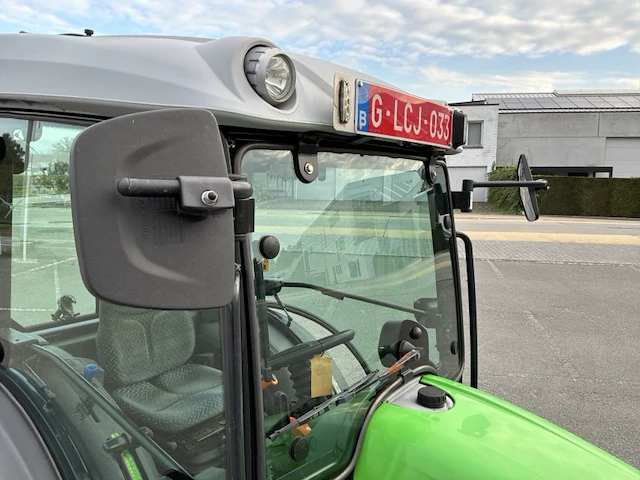 Deutz-fahr agrokid 230 smalspoortrekker - afbeelding 21 van  38