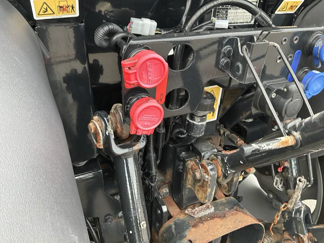 Deutz-fahr agrokid 230 smalspoortrekker - afbeelding 29 van  38