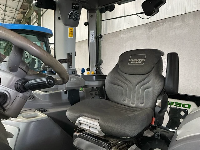 Deutz-fahr agrotron 6165 rc-shift 4-wiel aangedreven landbouwtractor - afbeelding 7 van  33