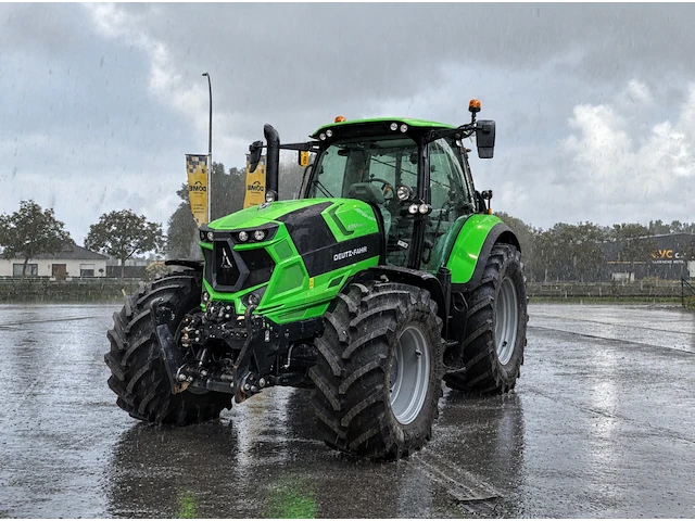 Deutz-fahr agrotron 6165 rc-shift 4-wiel aangedreven landbouwtractor - afbeelding 1 van  33
