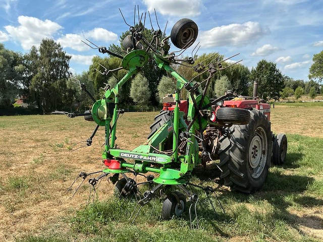 Deutz-fahr hooischudder - afbeelding 1 van  4