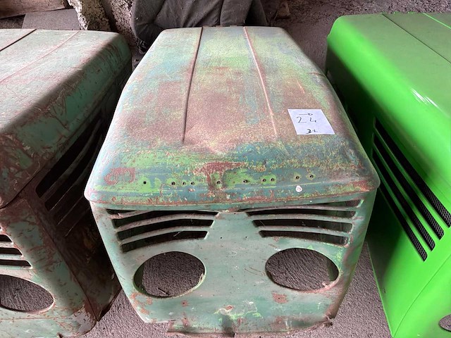 Deutz tractor motorkap (3x) - afbeelding 2 van  5