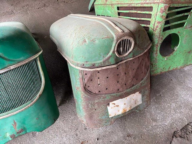 Deutz tractor motorkap (5x) - afbeelding 5 van  5