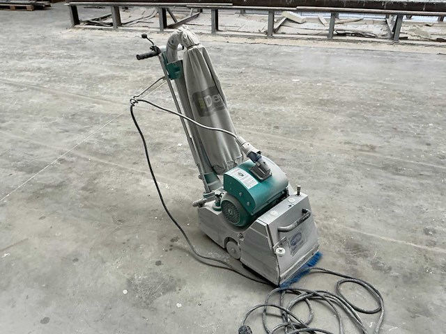 Deva belt 200 vloer schuurmachine - afbeelding 2 van  6