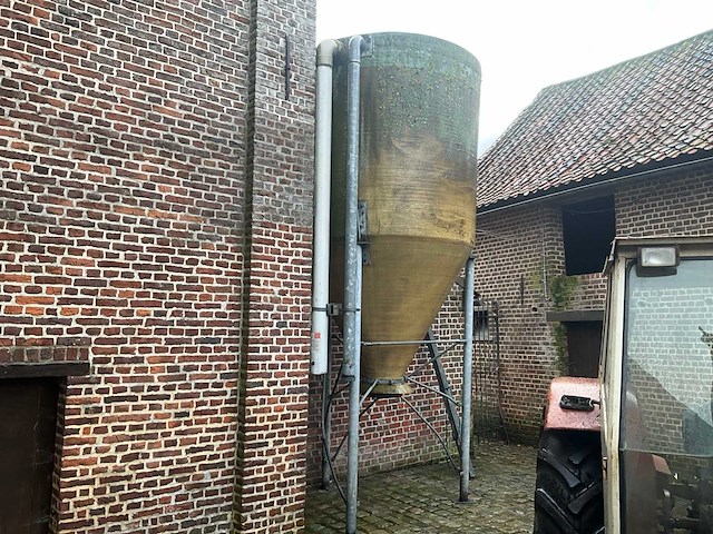 Deva zr190 polyester opslagtank - afbeelding 1 van  6