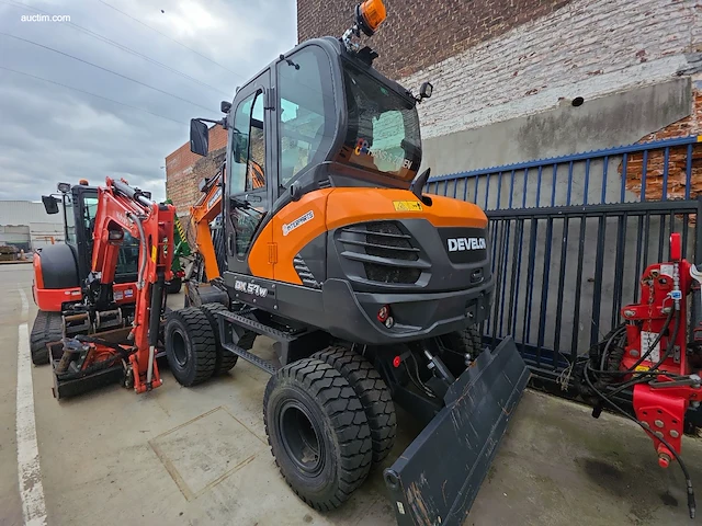 Develon dx57w-7 mobiele graafmachine 2024 - afbeelding 1 van  46