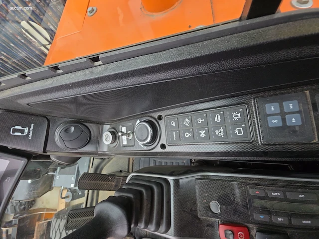 Develon dx57w-7 mobiele graafmachine 2024 - afbeelding 16 van  46