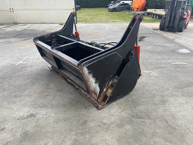 Devos agri - khb2400 - silage cutters and spreader - 2017 - afbeelding 5 van  10