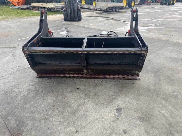 Devos agri - khb2400 - silage cutters and spreader - 2017 - afbeelding 6 van  10