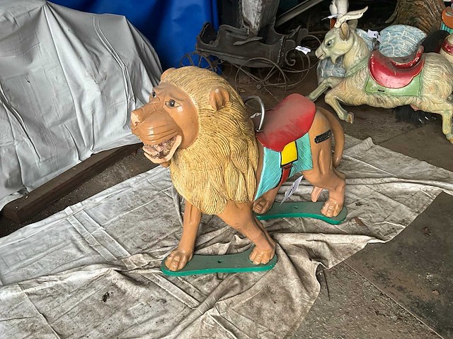 Devos carrouselleeuw - afbeelding 2 van  7