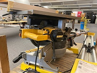 Dewalt - afkortzaagmachine - afbeelding 2 van  5