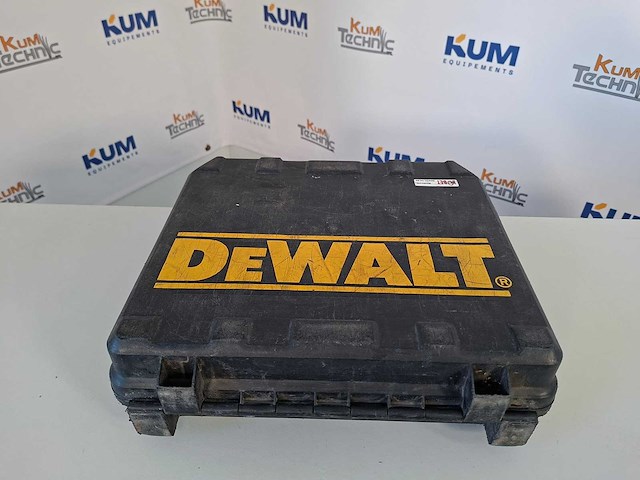 Dewalt - dewalt 18v xr li-ion slagschrijver – met 4,0ah batterij + dcb105 oplader - afbeelding 2 van  5