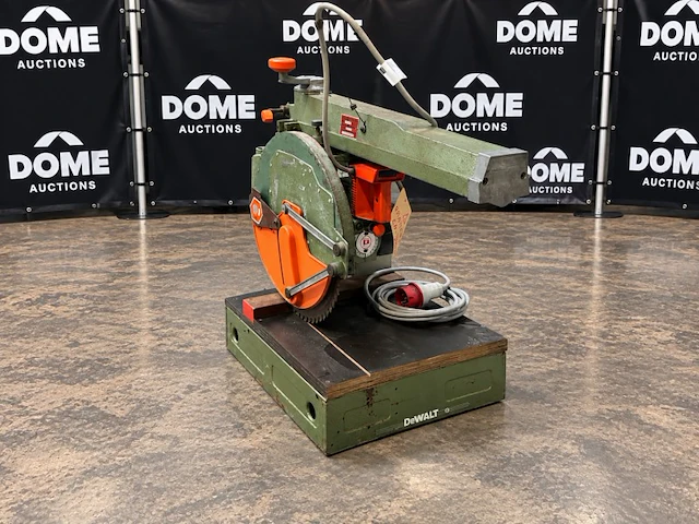 Dewalt 1370 radiaalzaag - afbeelding 6 van  11