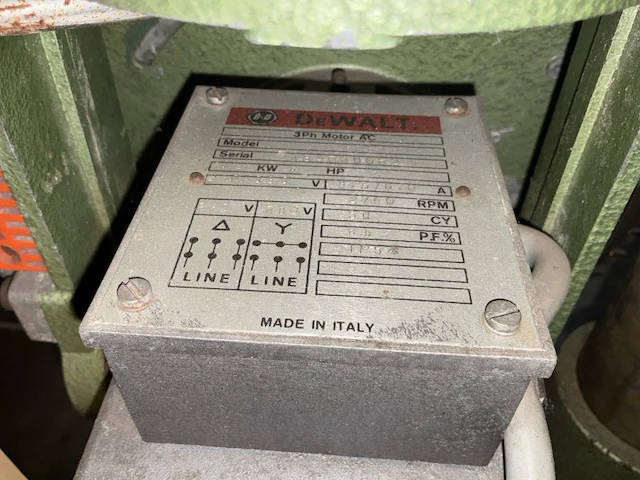 Dewalt 1370 radiaalzaag - afbeelding 10 van  11