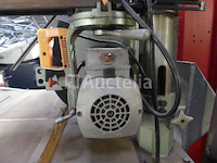 Dewalt 1600 radiaalzaag - afbeelding 4 van  7