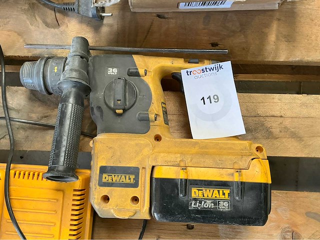 Dewalt accu gereedschappen (2x) - afbeelding 2 van  5