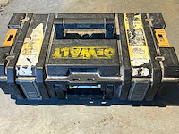 Dewalt accu schroefboormachine en -slagmoersleutel - afbeelding 7 van  7