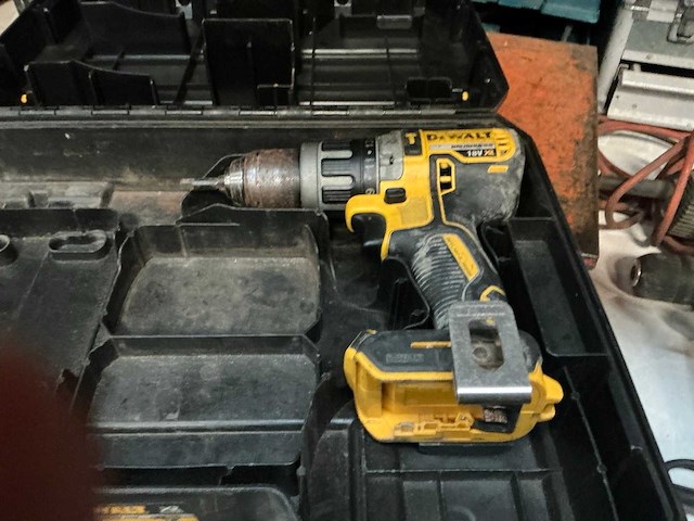 Dewalt accu schroefmachine - afbeelding 1 van  3