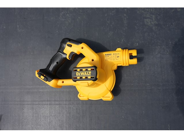 Dewalt accu stofzuiger dcv100 xr 18v - afbeelding 2 van  7