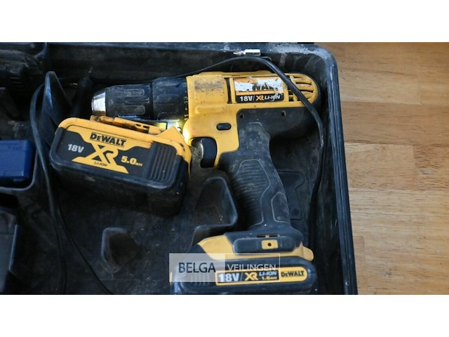 Dewalt accuboormachine - afbeelding 2 van  2