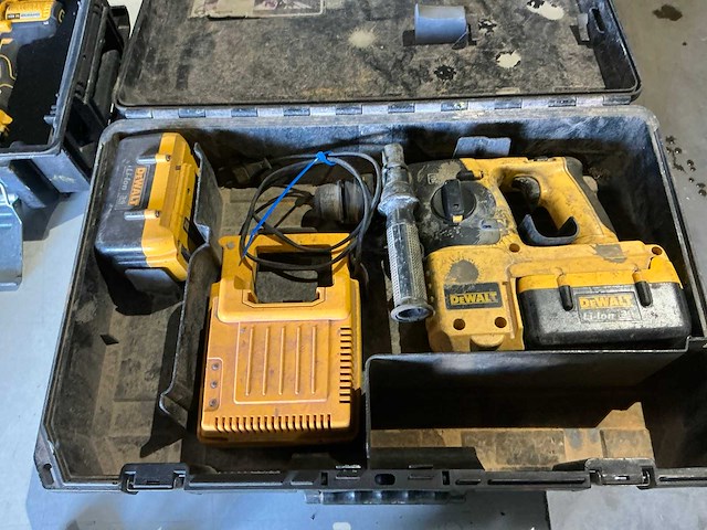 Dewalt accugereedschap (4x) - afbeelding 10 van  15