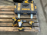 Dewalt accugereedschap (4x) - afbeelding 1 van  11