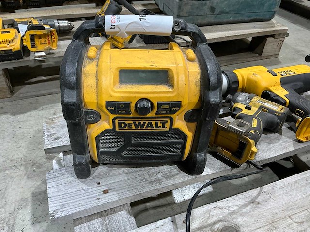 Dewalt accugereedschappen (3x) - afbeelding 2 van  6