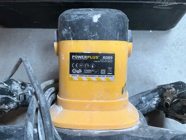 Dewalt alligatorzaag + black & decker alligatorzaag + powerplus betonmixer - afbeelding 3 van  13