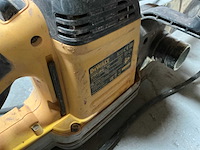 Dewalt alligatorzaag + black & decker alligatorzaag + powerplus betonmixer - afbeelding 9 van  13