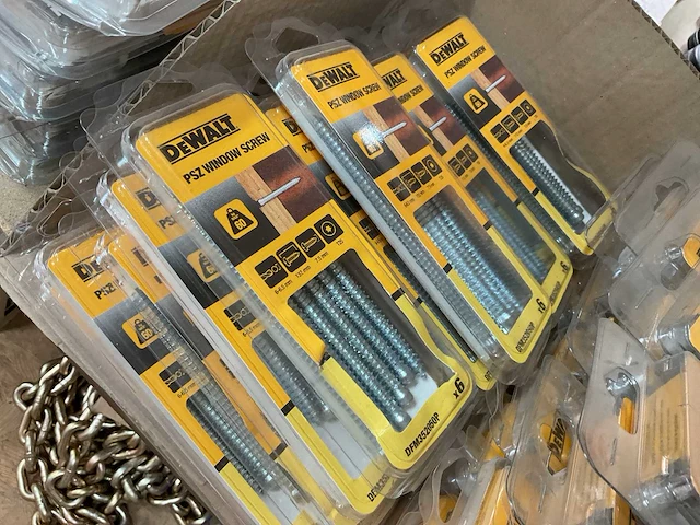 Dewalt beton schroeven - afbeelding 3 van  6