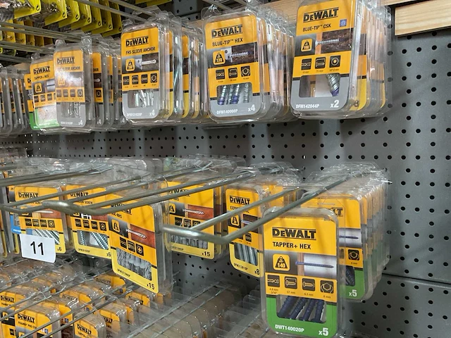 Dewalt bevestiging - afbeelding 12 van  13