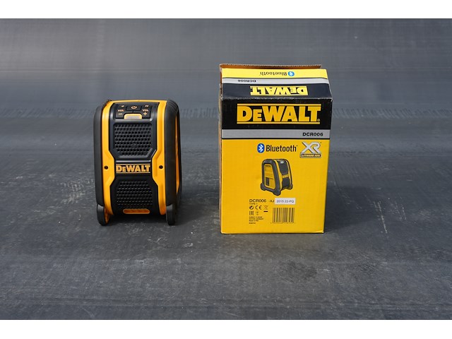Dewalt bluetooth bouwradio dcr006 - afbeelding 1 van  6