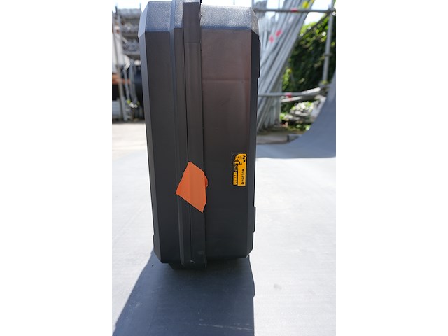 Dewalt boorhamer d25870k sds-max - afbeelding 3 van  9